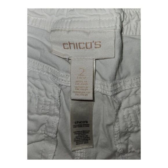 Chico's Capri Pants 2 Crop Women's White Cargo Pockets Casual Preppy - Picture 2 of 10